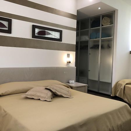 Hotel Angi Fossò Екстериор снимка