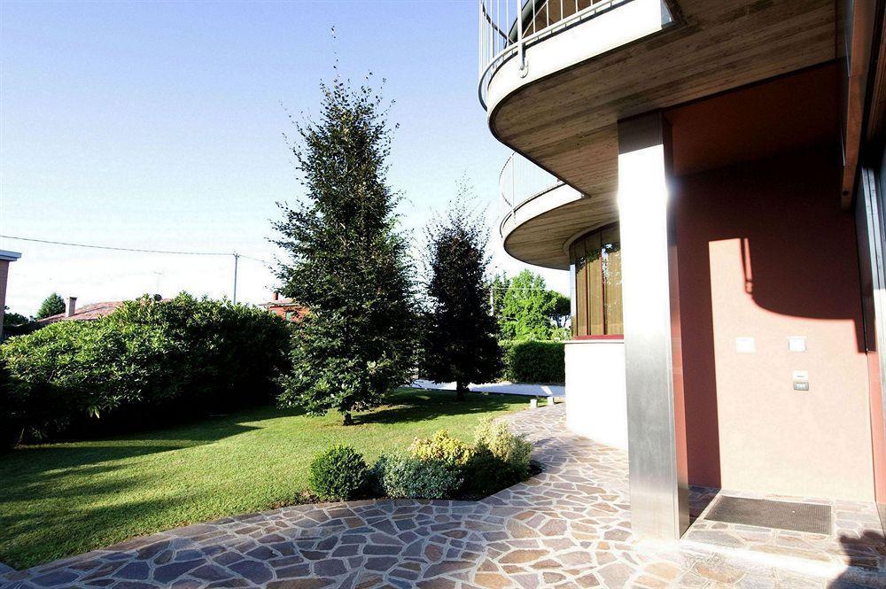 Hotel Angi Fossò Екстериор снимка