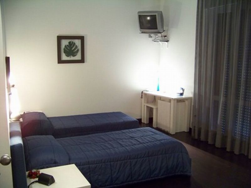 Hotel Angi Fossò Екстериор снимка