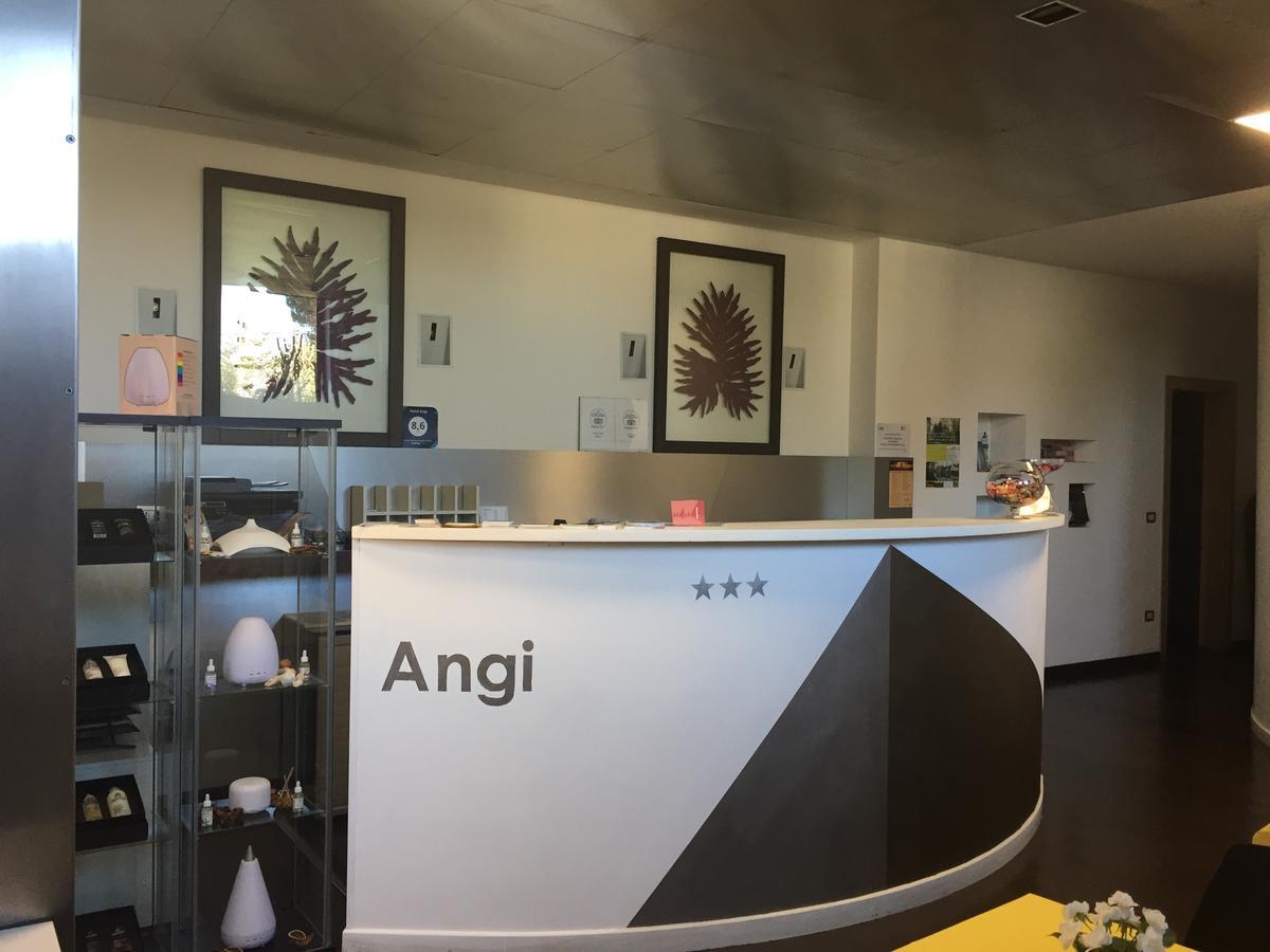 Hotel Angi Fossò Екстериор снимка